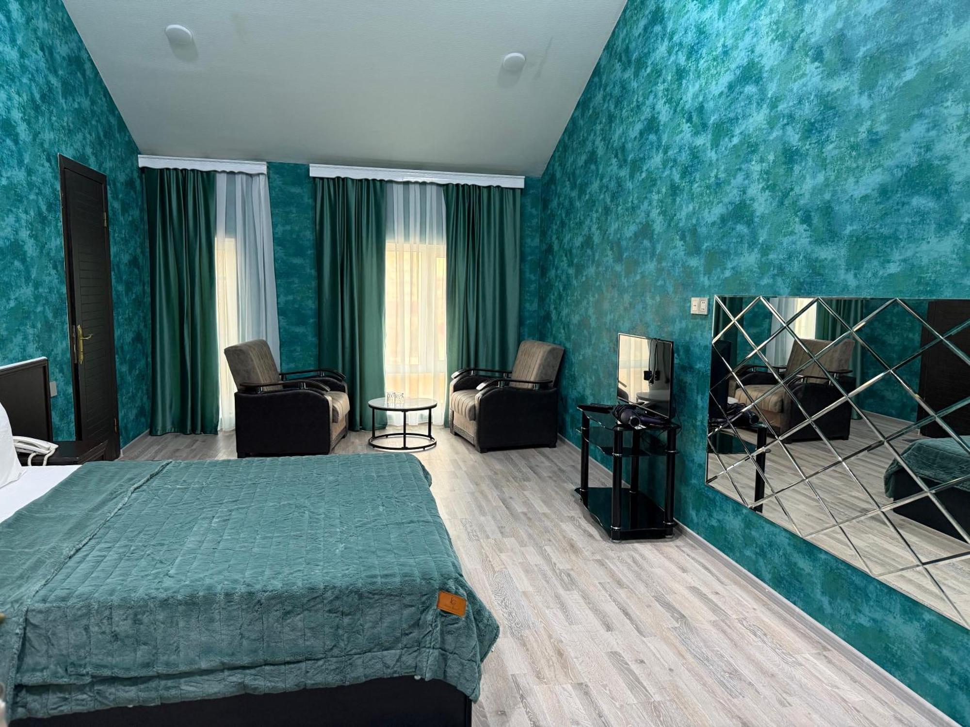 Aef Hotel Баку Екстериор снимка