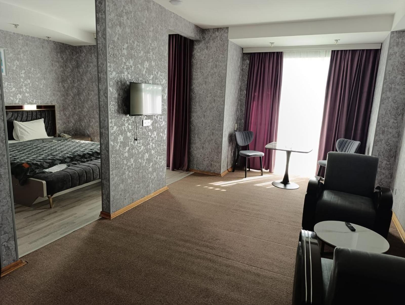 Aef Hotel Баку Екстериор снимка