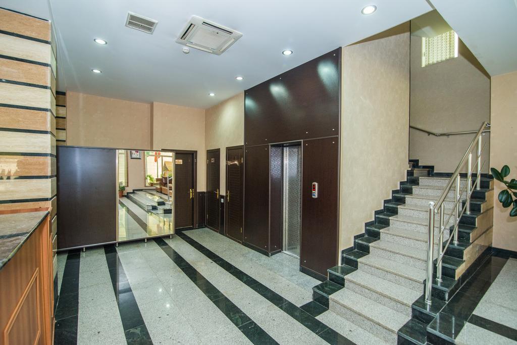 Aef Hotel Баку Екстериор снимка